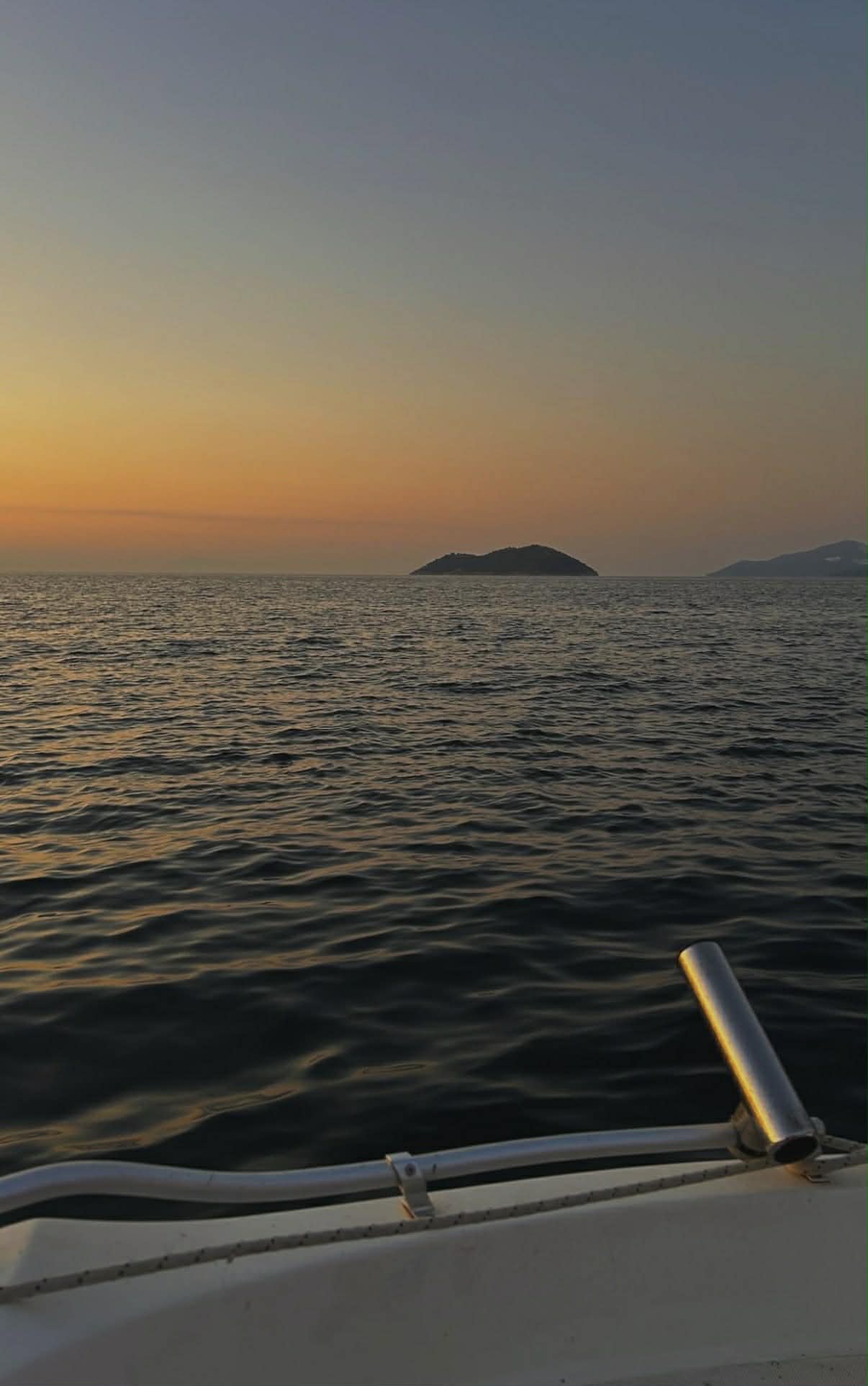 Море по залез